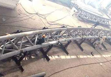 巴里坤多功能体育馆案例